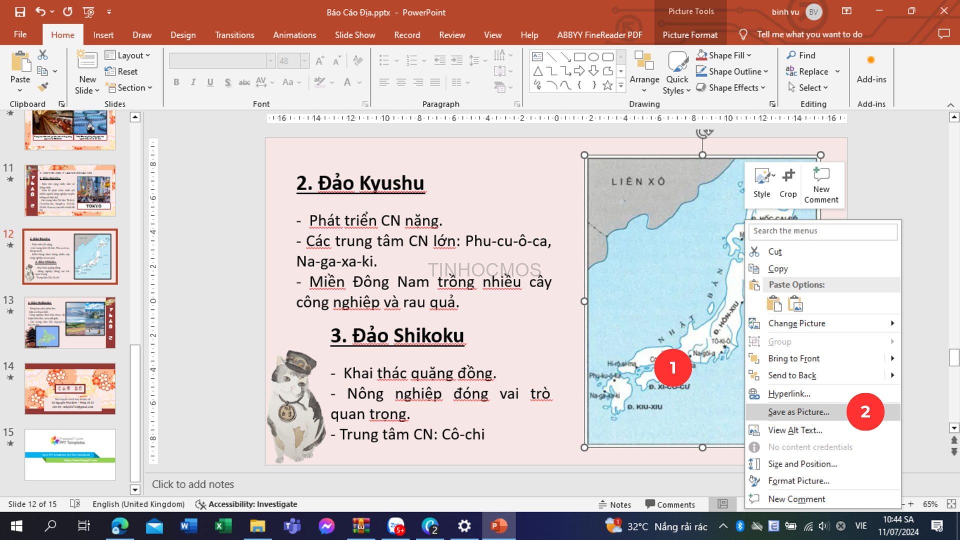 Mở slides trong PowerPouint. Bạn click chuột phải vào từng ảnh hoặc video mà bạn muốn lưu về máy. Sau đó ấn chọn Save Media as...